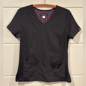 Women’s Koi basics scrub top